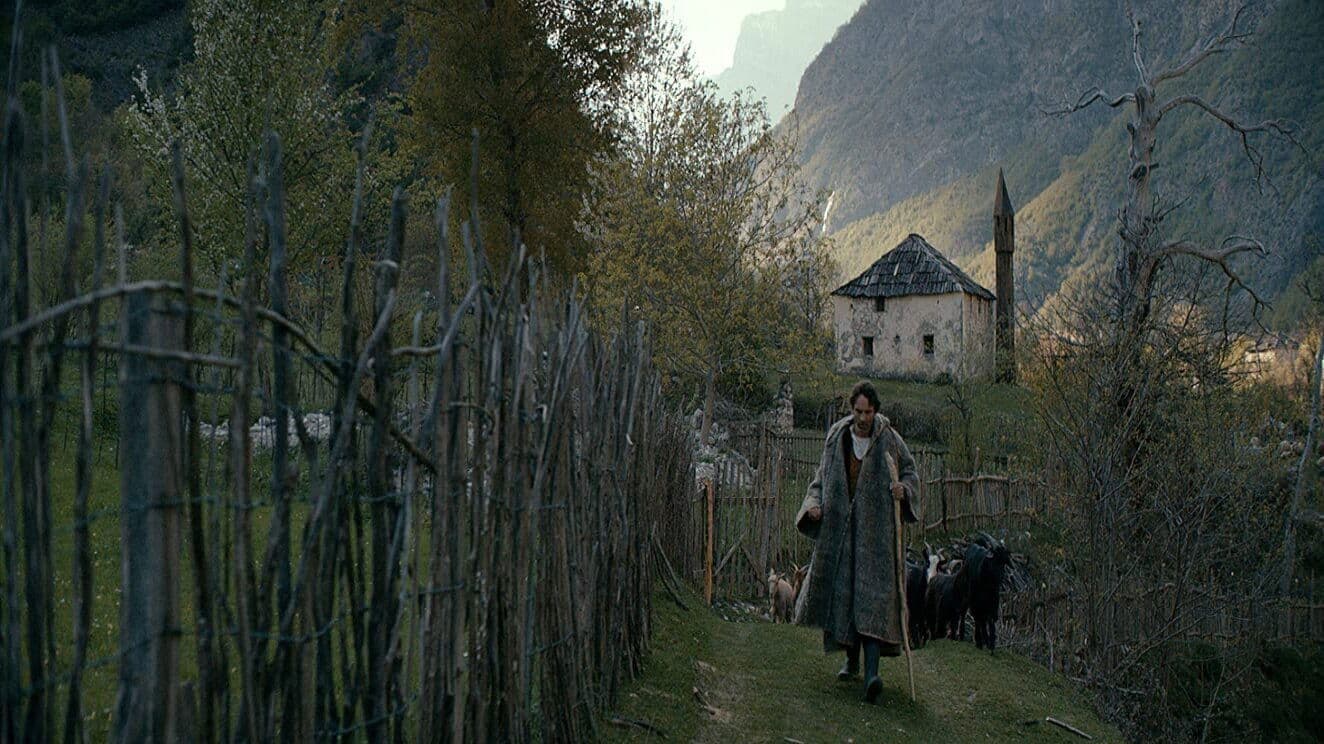 Un refugiu printre nori