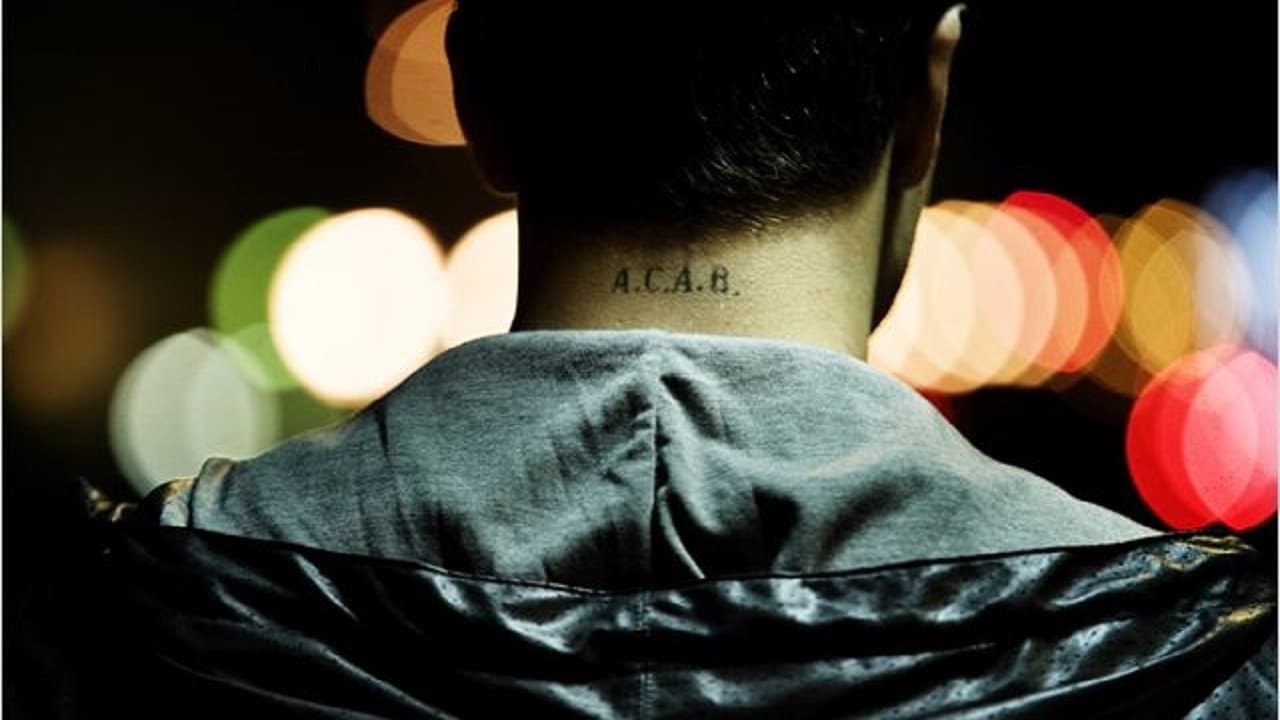 Toți polițiștii sunt corupți