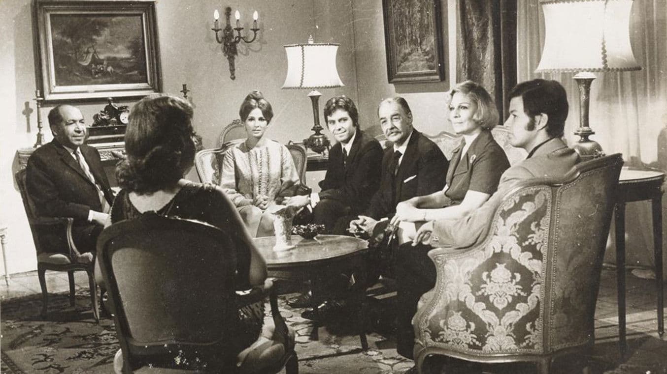 دمي ودموعي وابتسامتي