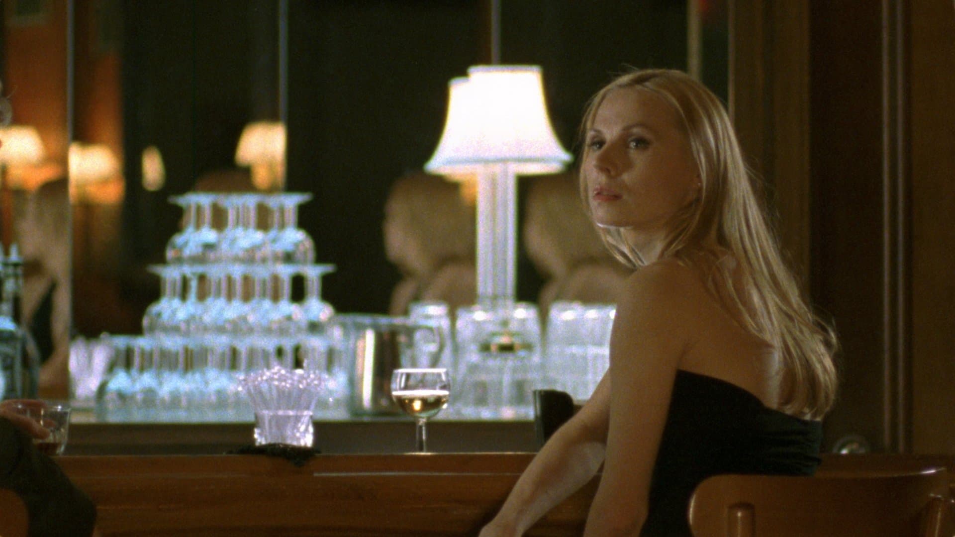 Patruzeci de nuanțe de albastru