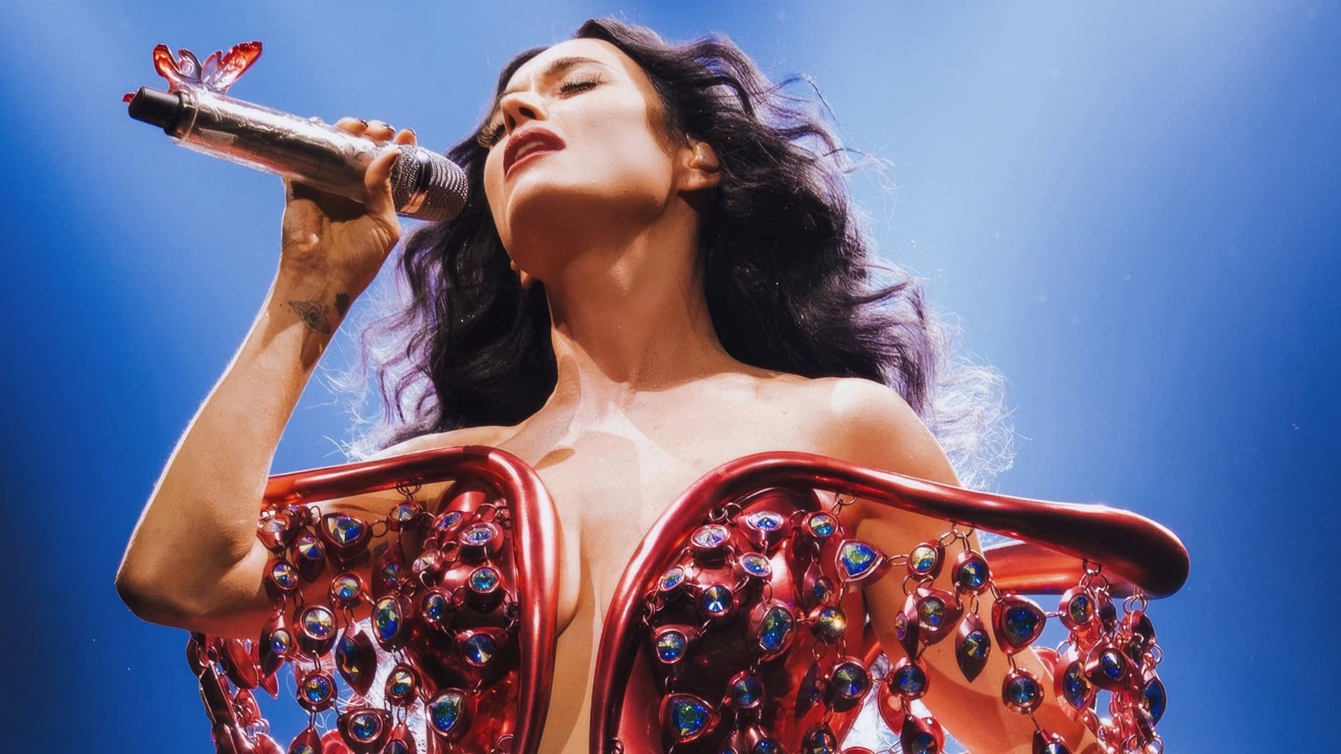 Katy Perry: The Lifetimes Tour - Live from Paris