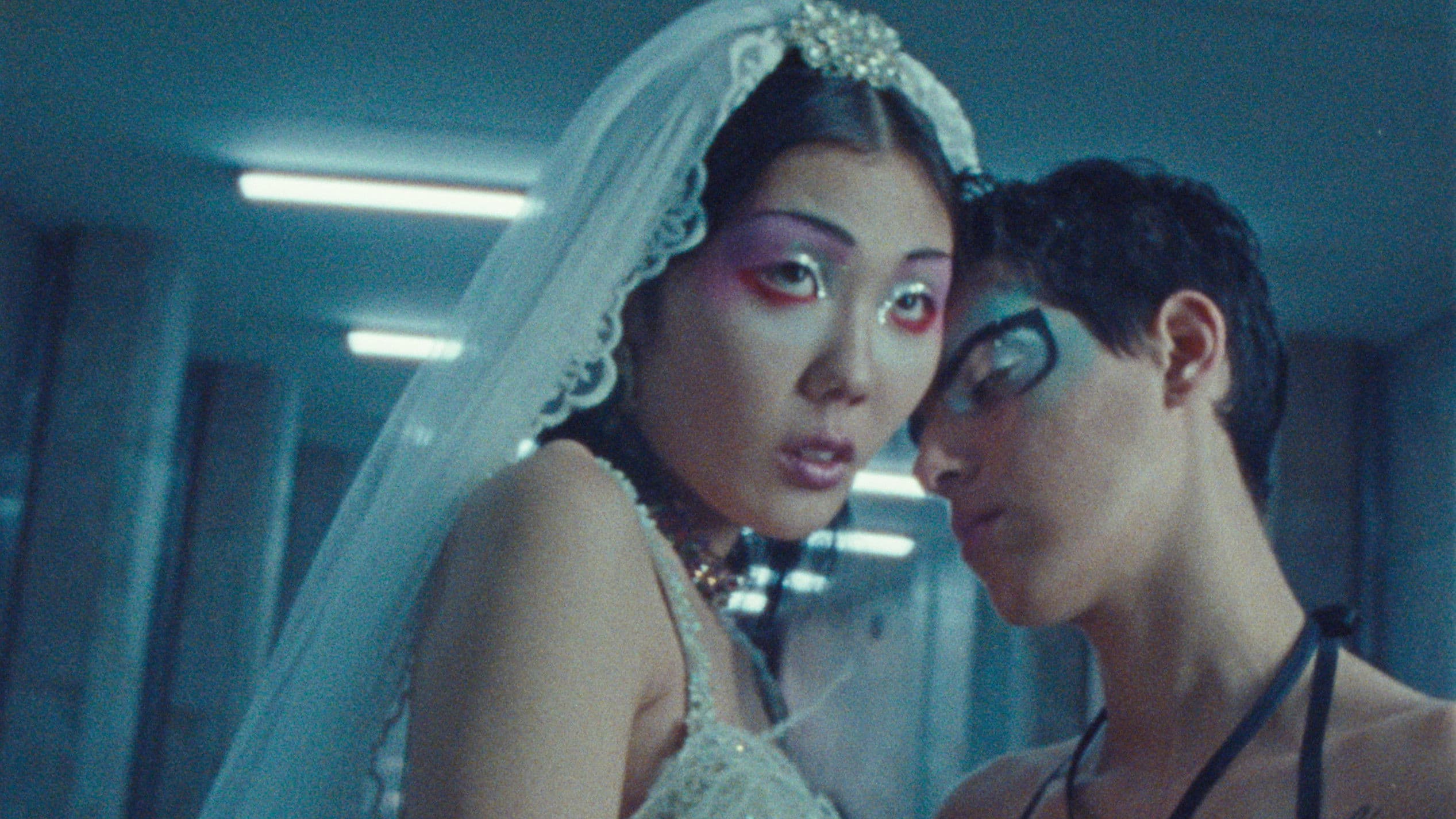 Euteamo, Euteamo, Euteamo (...)