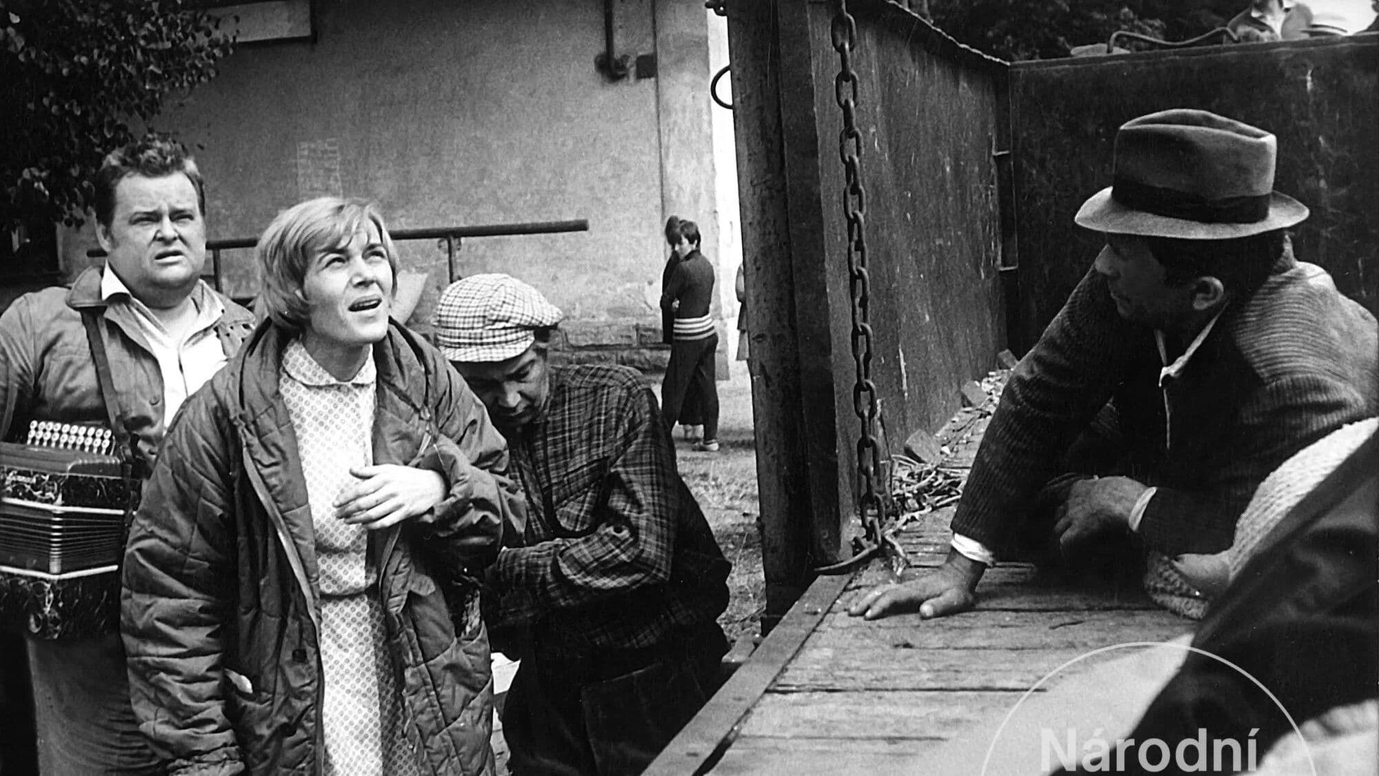 Den sedmý – osmá noc