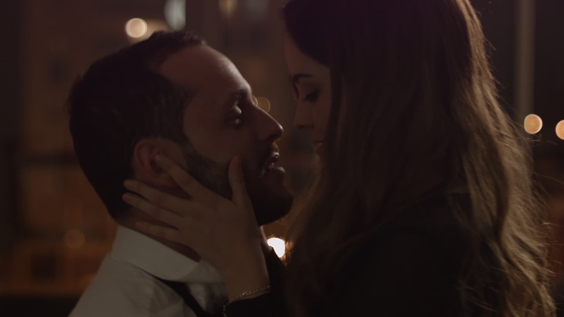 Un Cuento De Amor (La Verdad Que Nadie Cuenta Pero Todos Conocen)