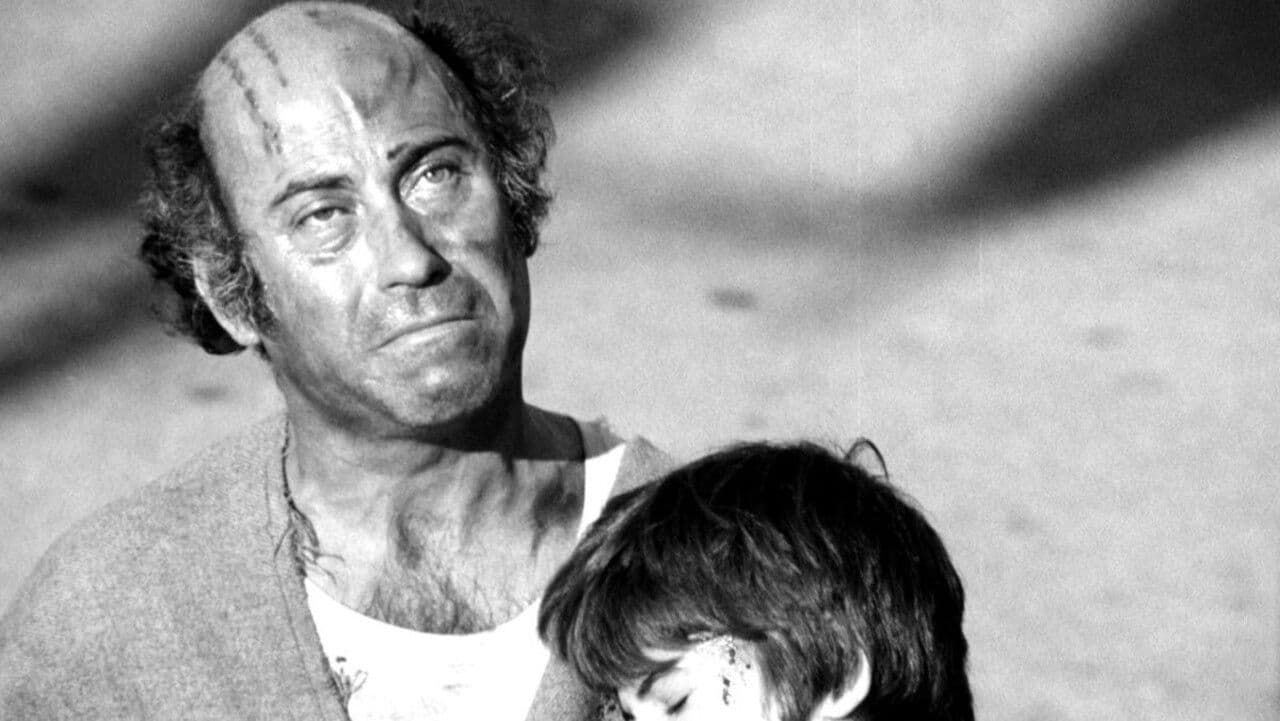 Ο Θανάσης στη Χώρα της Σφαλιάρας