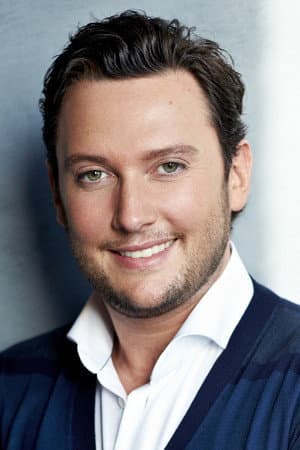 Tino Martin