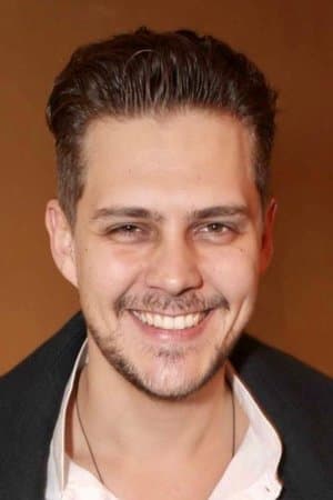 Милош Биковић