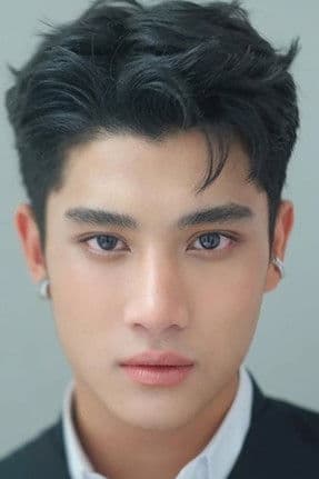 ธีธัช คุ้มเมือง