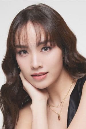 นันท์นภัสร์ พัฒนภาศัย