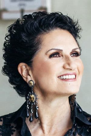 Άλκηστις Πρωτοψάλτη