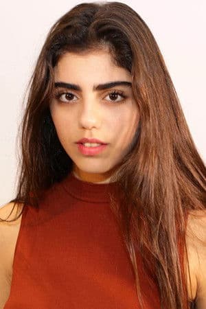 נועה אסטנג'לוב