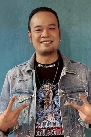 อาทิตย์ มีมาก