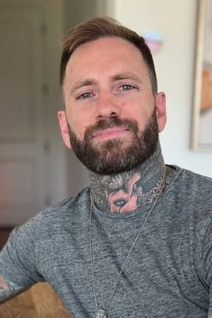 Jona Weinhofen