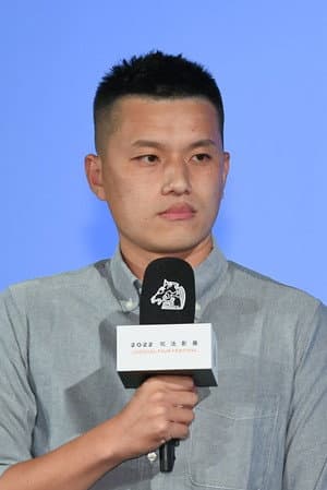 張明右