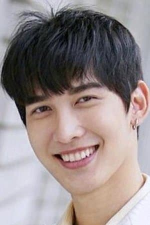 บัณฑวิช ตระกูลพานิชย์