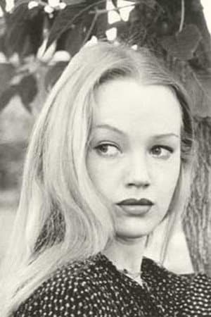 Елена Попова