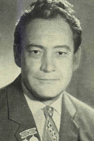 Алты Карлиев