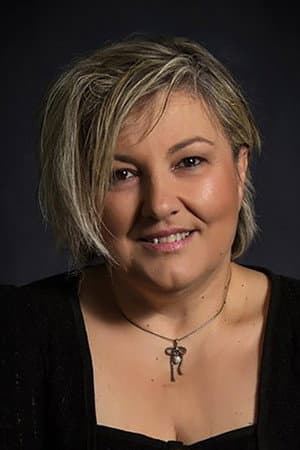 Άννα Γενισαριώτου