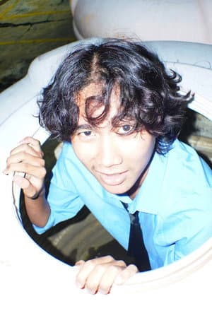 Senjani Khatulistiwa Rintang Yohanes