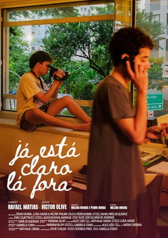 Já Está Claro Lá Fora