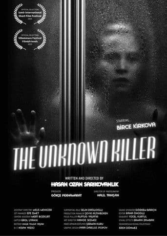 Gece Yarısı Sokakta Silahlı Bir Kadın