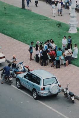 Nous ne sommes pas au monde