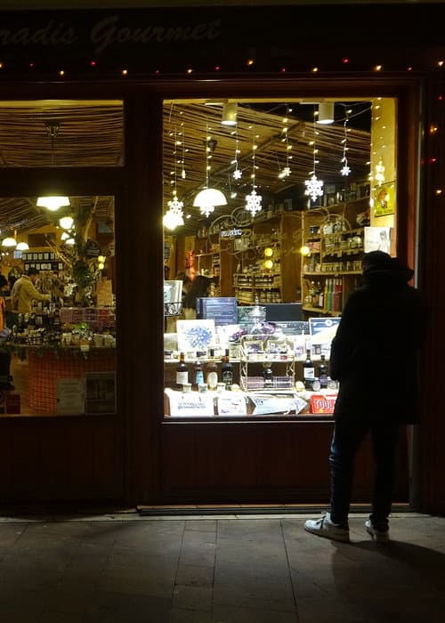 Vitrines