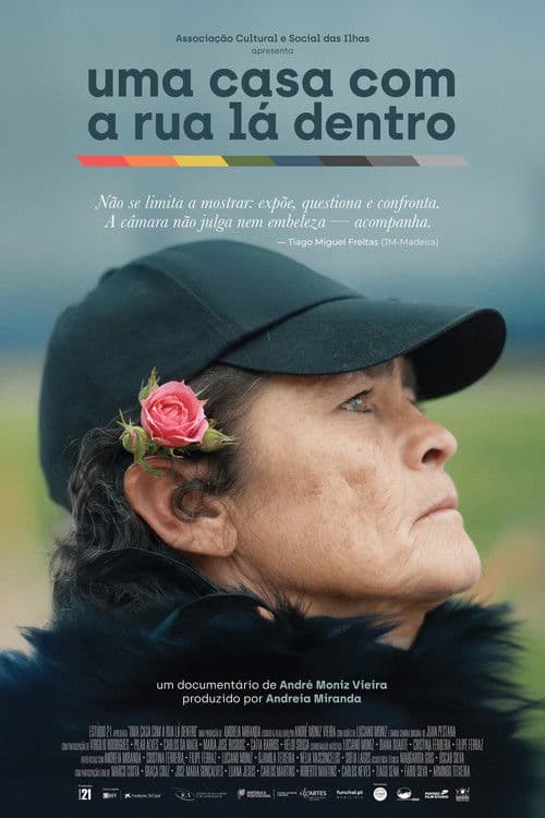 Uma Casa com a Rua Lá Dentro