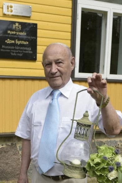 Валентин Альбек в объективе времени