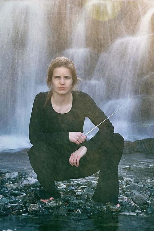 Tabita Berglund and Julian Steckel Sibelius, Shostakovich, Thorvaldsdottir